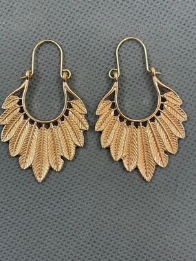 Gold Leaf Cascade Drop Earrings for Women
